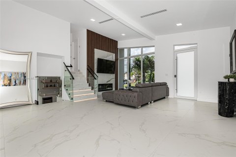 Casa en venta en Fort Lauderdale, Florida, 3 dormitorios № 1187090 - foto 8