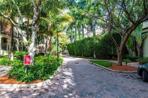 Copropriété à vendre à Wilton Manors, Floride: 2 chambres, 136.66 m2 № 1187055 - photo 7