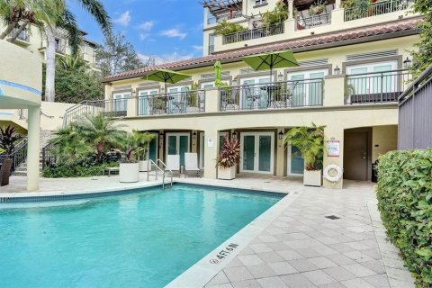 Copropriété à vendre à Wilton Manors, Floride: 2 chambres, 136.66 m2 № 1187055 - photo 27