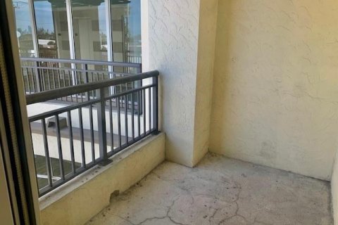 Condo in Wilton Manors, Florida, 2 bedrooms  № 1187055 - photo 17