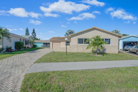 Villa ou maison à vendre à Lake Worth, Floride: 2 chambres, 123.1 m2 № 1161737 - photo 3