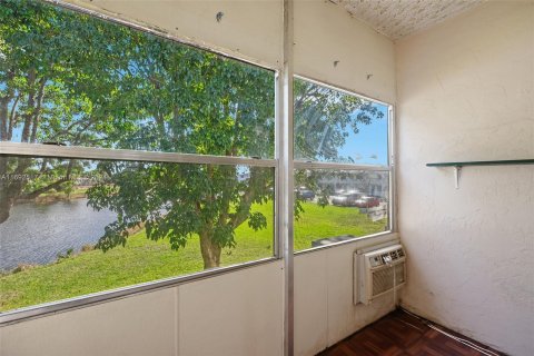 Condominio en venta en Miami Gardens, Florida, 1 dormitorio, 65.4 m2 № 1443207 - foto 21