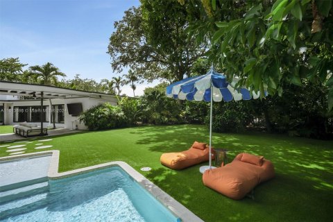 Casa en venta en Miami Shores, Florida, 6 dormitorios, 359.81 m2 № 1235475 - foto 17