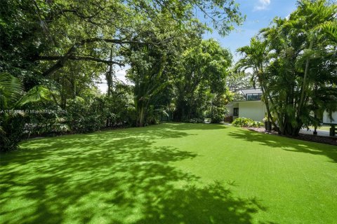 Casa en venta en Miami Shores, Florida, 6 dormitorios, 359.81 m2 № 1235475 - foto 21