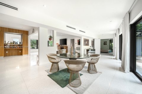 Casa en venta en Miami Shores, Florida, 6 dormitorios, 359.81 m2 № 1235475 - foto 6