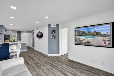 Copropriété à vendre à Pompano Beach, Floride: 2 chambres, 71.53 m2 № 1180539 - photo 25