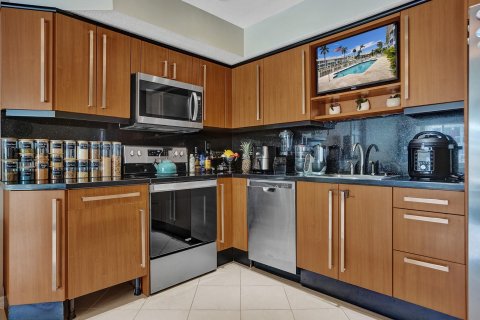 Condo in Fort Lauderdale, Florida, 1 bedroom  № 1180538 - photo 30