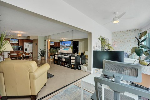 Copropriété à vendre à Fort Lauderdale, Floride: 1 chambre, 63.17 m2 № 1180538 - photo 26