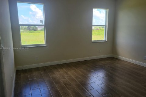 Casa en venta en LaBelle, Florida, 3 dormitorios № 665313 - foto 13