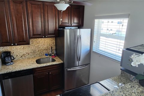 Condominio en venta en Fort Lauderdale, Florida, 1 dormitorio, 69.49 m2 № 1117701 - foto 22