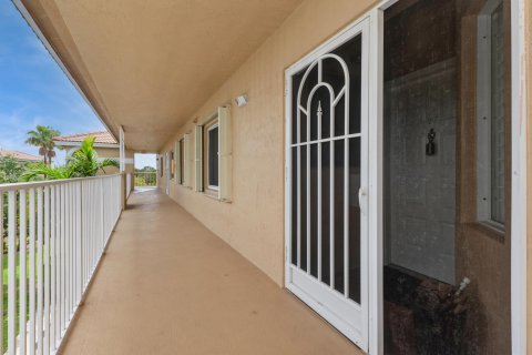 Condo in Boynton Beach, Florida, 3 bedrooms  № 1151684 - photo 2