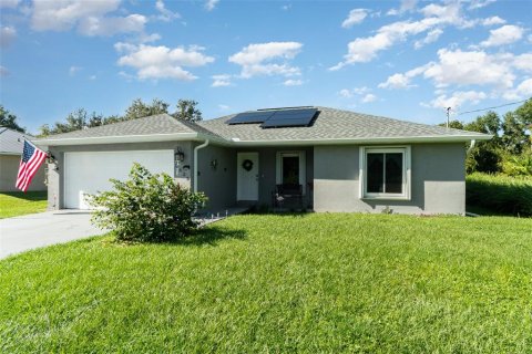 House in North Port, Florida 3 bedrooms, 122.07 sq.m. № 1395414 - photo 3