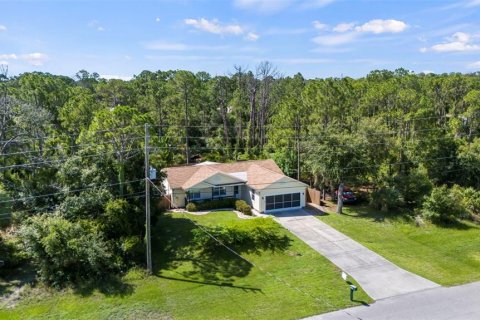 Villa ou maison à vendre à North Port, Floride: 3 chambres, 109.62 m2 № 1290060 - photo 3