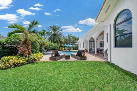 Villa ou maison à vendre à Palmetto Bay, Floride: 4 chambres, 363.34 m2 № 72654 - photo 13