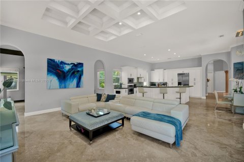 Villa ou maison à vendre à Palmetto Bay, Floride: 4 chambres, 363.34 m2 № 72654 - photo 27