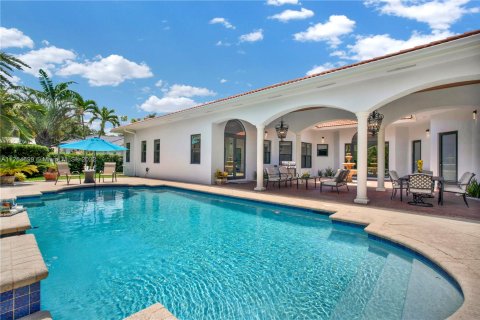 Casa en venta en Palmetto Bay, Florida, 4 dormitorios, 363.34 m2 № 72654 - foto 16