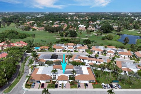 Touwnhouse à vendre à Pembroke Pines, Floride: 3 chambres, 153.1 m2 № 1289281 - photo 1