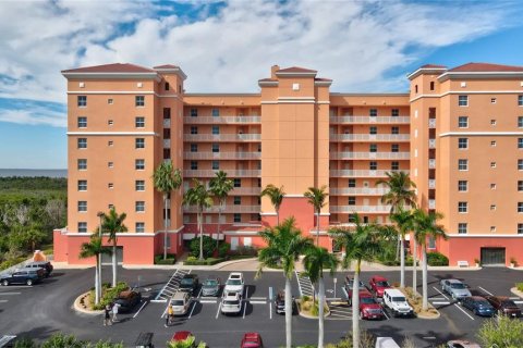 Condominio en venta en Punta Gorda, Florida, 2 dormitorios, 112.88 m2 № 1014604 - foto 1