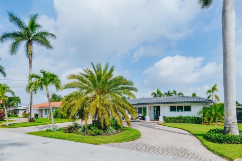 Casa en venta en Pompano Beach, Florida, 3 dormitorios, 181.16 m2 № 860857 - foto 8