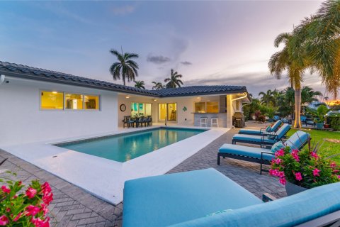 Casa en venta en Pompano Beach, Florida, 3 dormitorios, 181.16 m2 № 860857 - foto 12