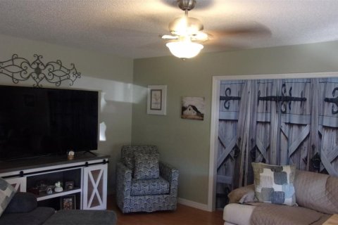 Casa en venta en Ocala, Florida, 2 dormitorios, 106.28 m2 № 997170 - foto 4