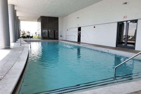 Condominio en venta en Miami, Florida, 54.63 m2 № 1178912 - foto 19