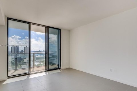 Copropriété à vendre à Miami, Floride: 54.63 m2 № 1178912 - photo 6