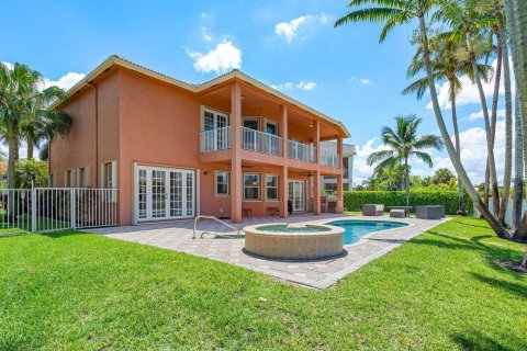 Villa ou maison à vendre à Royal Palm Beach, Floride: 6 chambres, 369.19 m2 № 1187029 - photo 24