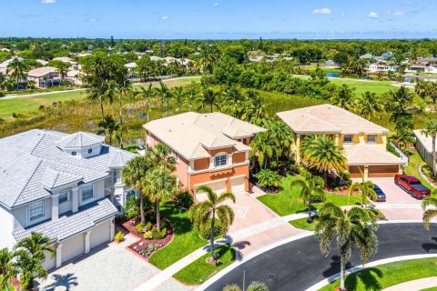 Villa ou maison à vendre à Royal Palm Beach, Floride: 6 chambres, 369.19 m2 № 1187029 - photo 15