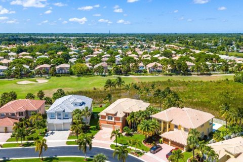 Villa ou maison à vendre à Royal Palm Beach, Floride: 6 chambres, 369.19 m2 № 1187029 - photo 12