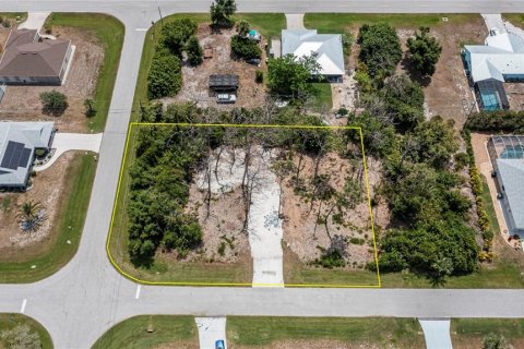 Land in Englewood, Florida № 1193633 - photo 1