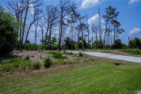 Terreno en venta en Englewood, Florida № 1193633 - foto 18