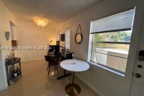 Copropriété à vendre à Coral Gables, Floride: 1 chambre, 55.74 m2 № 1240003 - photo 5