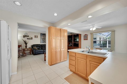 Villa ou maison à vendre à Coral Springs, Floride: 4 chambres, 180.79 m2 № 1174043 - photo 30