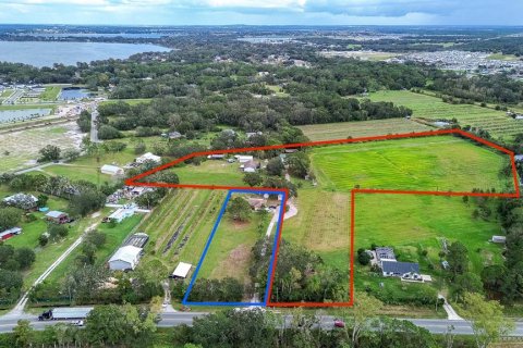 Terreno en venta en Winter Haven, Florida № 1432380 - foto 1