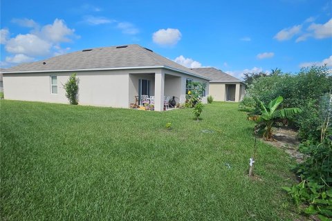 House in Winter Haven, Florida 4 bedrooms, 171.96 sq.m. № 1390803 - photo 19