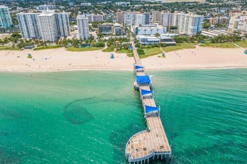 Condo in Pompano Beach, Florida, 1 bedroom  № 1223674 - photo 2