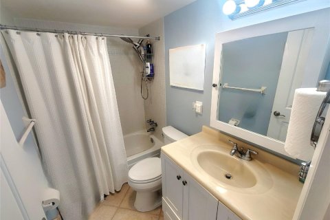 Condo in Pompano Beach, Florida, 1 bedroom  № 1223674 - photo 14