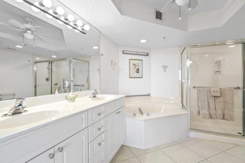 Copropriété à vendre à Hutchinson Island South, Floride: 3 chambres, 159.79 m2 № 1097662 - photo 27