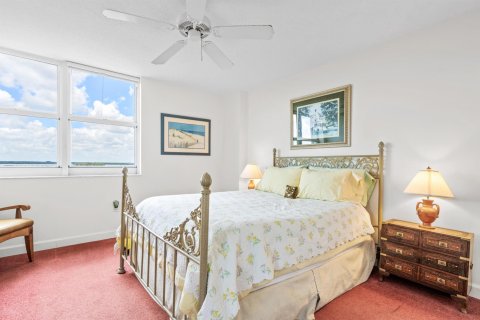 Copropriété à vendre à Hutchinson Island South, Floride: 3 chambres, 159.79 m2 № 1097662 - photo 23