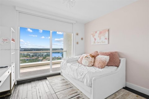 Condo in Aventura, Florida, 3 bedrooms  № 1188148 - photo 14