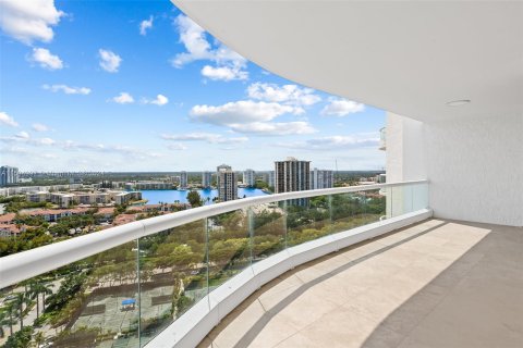 Condo in Aventura, Florida, 3 bedrooms  № 1188148 - photo 18