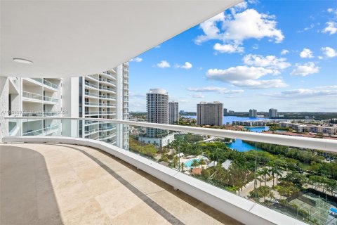 Condo in Aventura, Florida, 3 bedrooms  № 1188148 - photo 15