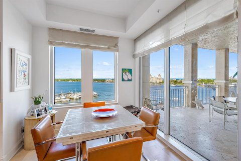 Copropriété à vendre à West Palm Beach, Floride: 3 chambres, 374.86 m2 № 390926 - photo 23