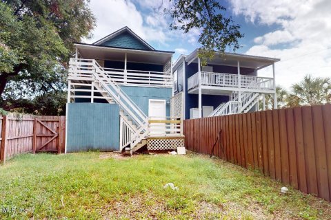 House in Jacksonville, Florida 3 bedrooms, 89.74 sq.m. № 885601 - photo 15