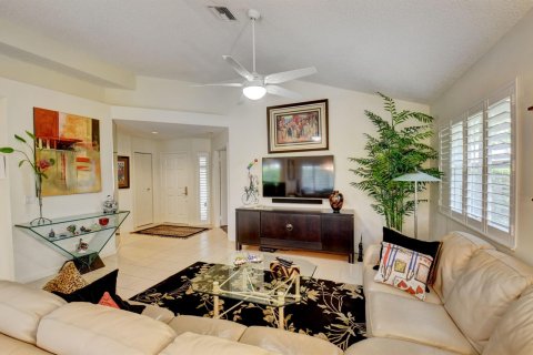 Townhouse in Boca Raton, Florida 2 bedrooms, 137.68 sq.m. № 1093566 - photo 30