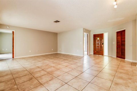 Villa ou maison à vendre à New Port Richey, Floride: 4 chambres, 182.09 m2 № 1250261 - photo 6