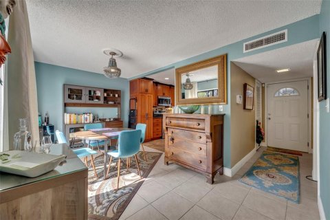 Condo in Winter Park, Florida, 2 bedrooms  № 1325053 - photo 5