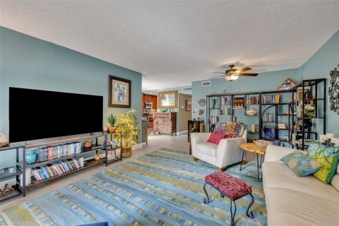 Condominio en venta en Winter Park, Florida, 2 dormitorios, 146.6 m2 № 1325053 - foto 7