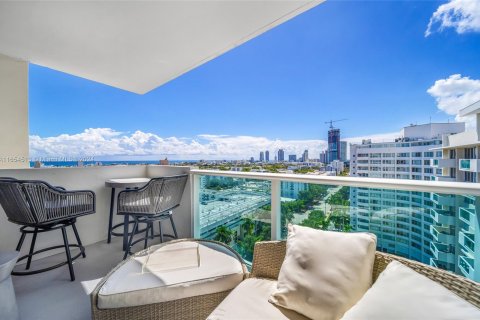 Condominio en venta en Miami Beach, Florida, 1 dormitorio, 91.97 m2 № 1355161 - foto 9